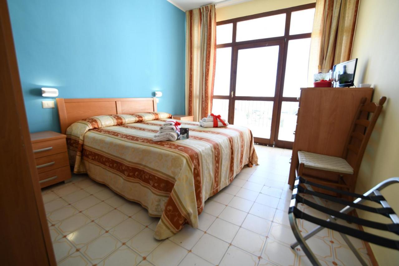 International Resort Mondragone Εξωτερικό φωτογραφία