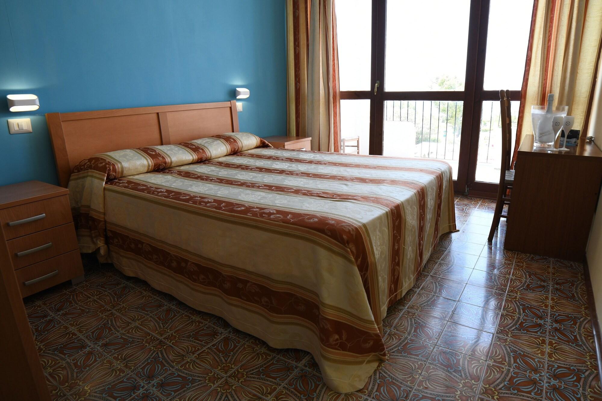 International Resort Mondragone Εξωτερικό φωτογραφία