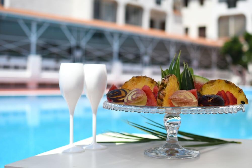International Resort Mondragone Εξωτερικό φωτογραφία