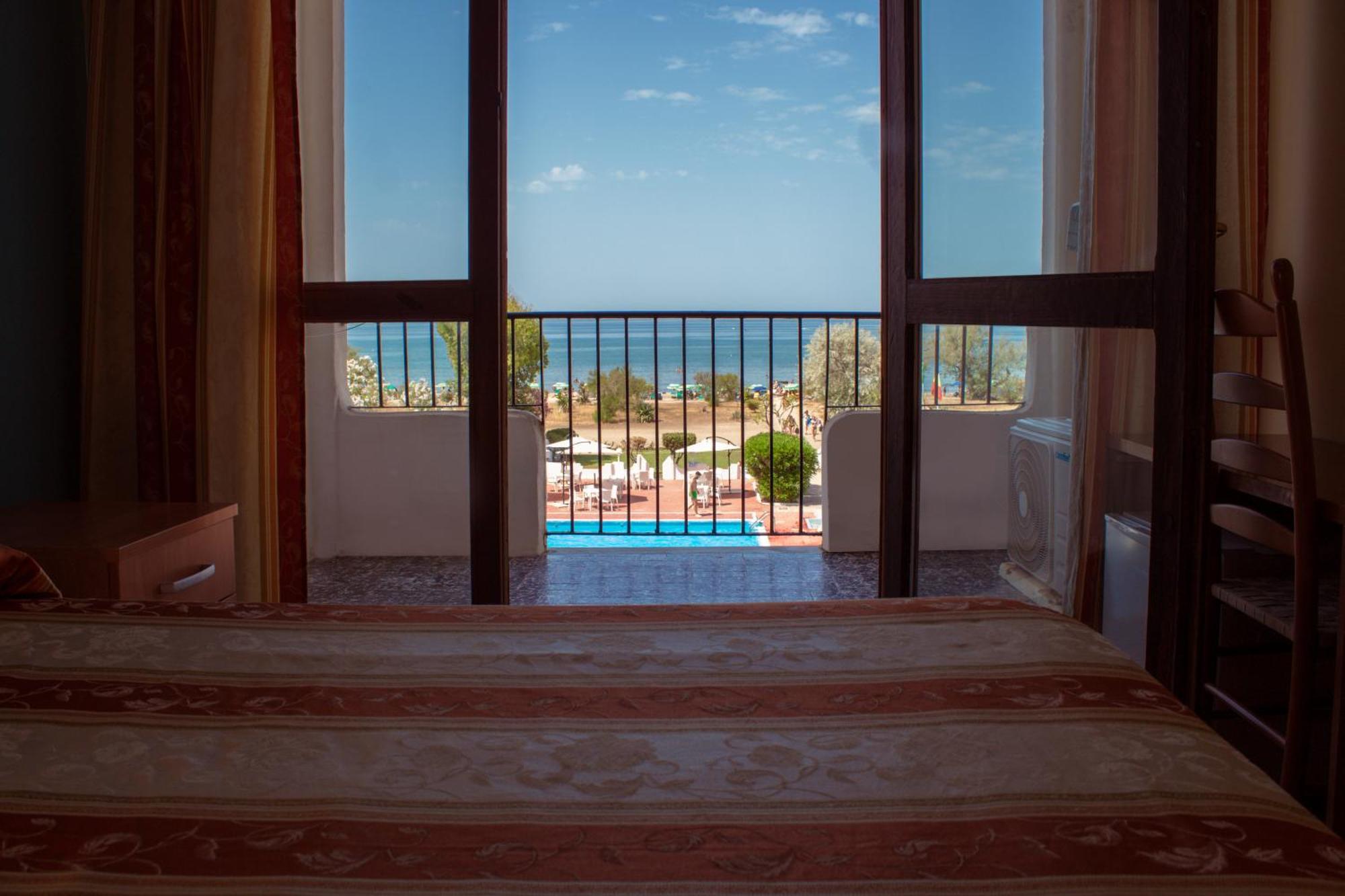 International Resort Mondragone Εξωτερικό φωτογραφία