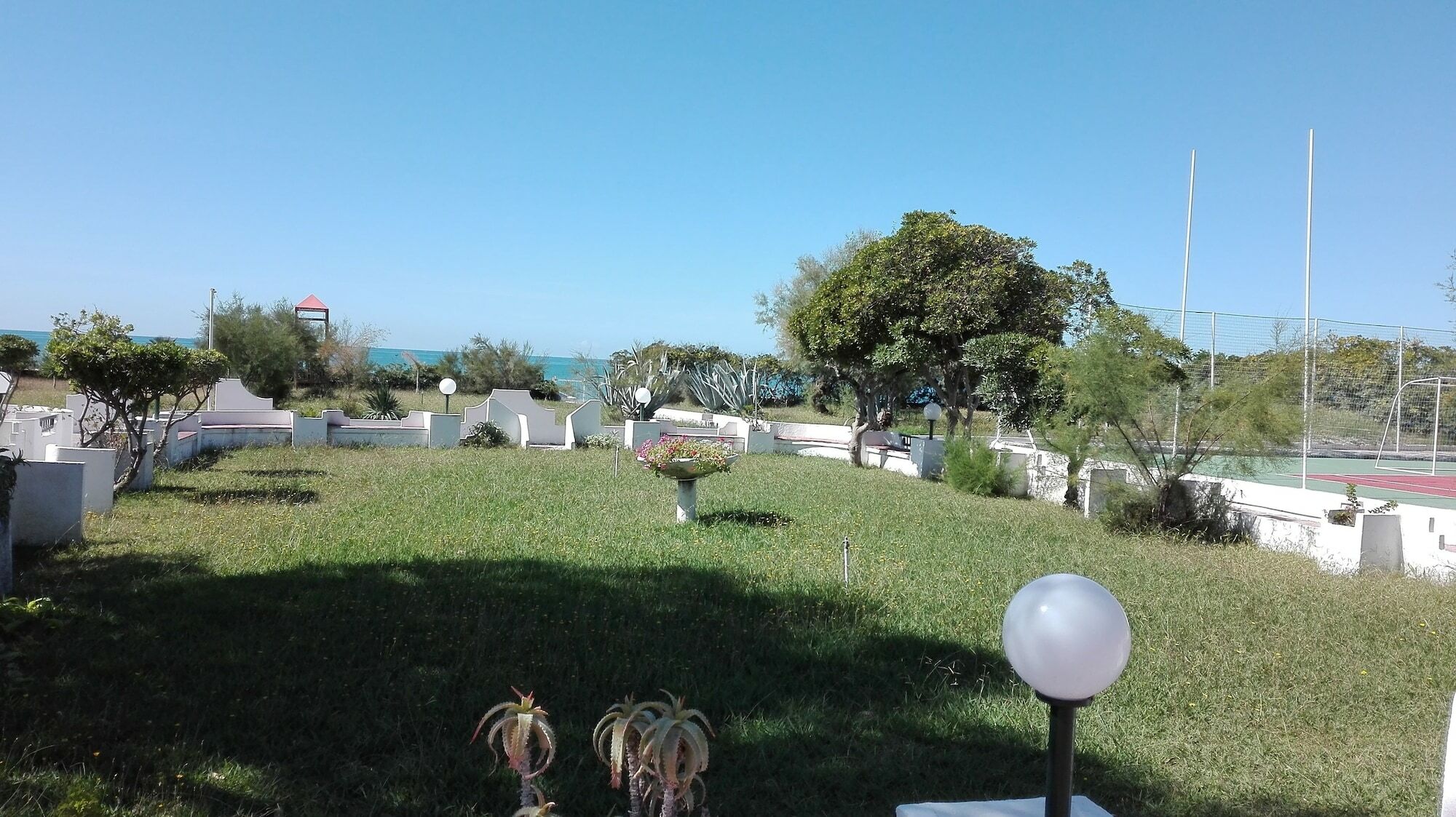 International Resort Mondragone Εξωτερικό φωτογραφία